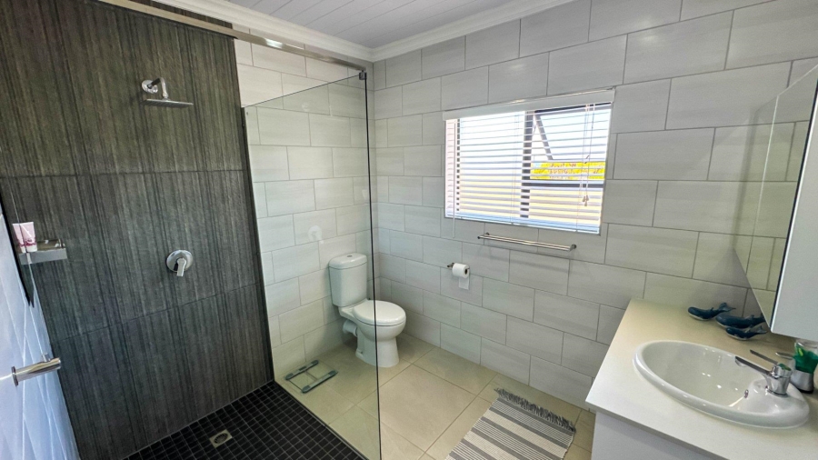 3 Bedroom Property for Sale in Dana Bay Western Cape